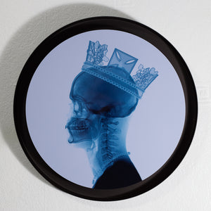 Blue Round Metal Queen with round frame